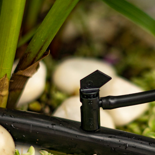 DIG FLAG DRIPPER 1 GPH BLACK